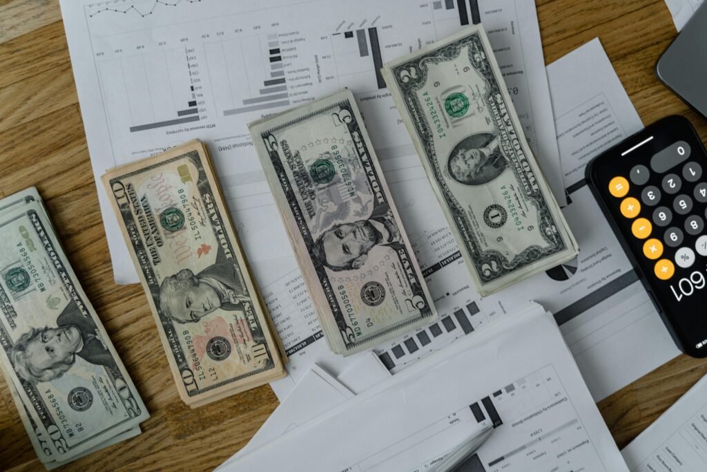 Money earnings